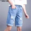 Penna rippade hål denim shorts kvinnor plus storlek sommarstil smal knä längd lång shorts skärpa jeans 211129