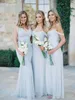 Amsale 2021 Prachtige Gedraped Sky Blue Off-Shoulder Beach Boho Lange Bruidsmeisjes Jurken Bohemian Wedding Party Gast Bridesmaids Gown Goedkoop