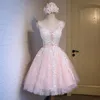 Sexy Open Back Pink And White Lace Homecoming Dresses Knee Length Short Light Pink Tulle Prom Dress Sleeveless A Line Cocktail Party Wear 2022