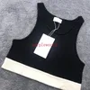 Elastiska sommarvästar för damtankar Mode Letter Camis Väst Toppar Tryck Märke Camis Utomhus Andas Soft Touch Flickor Sport T-shirts