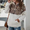 Frauen Fleece Sweatshirt Herbst Winter Warme Casual Plüsch Faux Pelz Leopard Patchwork Reißverschluss Tasche Hoodies Rollkragen Dicke Top 210507