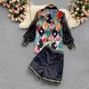 Летние женщины два куска набор цветок печати сетка фонарь рукава лоскутное черное плетение рубашки верхний + кнопка карманные шорты 210416