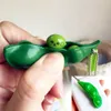 200pcs Push Pop Bubble Décompression Toy Party Favor Sangles de téléphone Charms Squeeze Extrusion Bean Porte-clés Pois Soja Porte-clés Edamame Fidget Toys Enfants Cadeau UPS