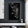 Zwart Profiel Lip Vrouw Canvas Schilderij HD Print Figuur Posters en Prints Moderne Wall Art Foto voor Woonkamer Slaapkamer Decor