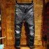 Pantalones vaqueros para hombre Moda para hombre Hip Hop Casual Ripped Apenado Flaco Pantalones de mezclilla Pequeño agujero de salpicaduras de pintura recta