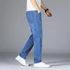 Mäns Jeans 2022 Sommar Klassisk Style Tunn Rakben Business Casual Sträcka Denim Byxor Ljus Blå Byxor Man Brand