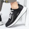 2021 nuovo arrivo scarpe da skateboard uomo scarpe sportive traspiranti sneakers da uomo all'aperto scarpe da passeggio maschili in pelle basse