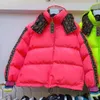 Piumino da uomo Parka Designer Cappotto da uomo Stampa di moda Colore fluorescente Double Sided Mantieni caldo Giacca Cappuccio staccabile invernale Cappotti larghi EVH2