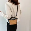 2021new 패션 가방 색상 짠 질감 간단한 어깨 crossbody 가방 g 밀짚 가방 편안한 스타일 핸드백