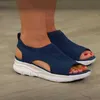 Kadın Sandalet Mesh Casual Bayanlar Takozlar Platformu Ayakkabı Katı Renk Oymak Açık Toe Slip-On Kadın Basit Işık Sandalet Sıcak Y0721