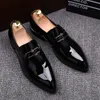 Luxe metalen Stijl mannen Business Prom Schoenen Bruiloft Puntschoen Mannen Flats Loafers Schoeisel EUR siz: 38-43