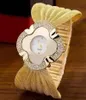 Orologio da polso di lusso per donna Orologi da polso casual alla moda al quarzo da donna con cintura in maglia a farfalla con diamanti luminosi