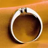 Katı Platin PT950 Beyaz Altın 0.5Ct 5mm Roundmoissanit Elmas Yüzük Kadın Nişanlığı Ring8959021
