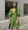 Elegante groene plaid partij vrouwen slanke v-hals lantaarn mouw werk casual jurk vrouwelijke zomer straat stijl jurken vestido 210514