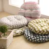 Round Shape 2 Storlek Sittkudde Silk Core Bomull Polyester Tatami Pillow Hem Dekoration Bil Mjuk soffa