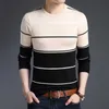 Moda Marka Kazak Erkek Kazak Çizgili Slim Fit Süveter Knitred Yün Sonbahar Kore Tarzı Casual Erkek Giysileri 210909