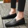 Été hommes chaussures décontractées en cuir véritable hommes mocassins mocassins 2021italien respirant sans lacet chaussures