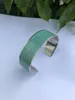 Bracelet en acier Titanium Bangle Yisheng Titanium avec goutte de colle