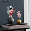 TANGCHAO Kreative Figuren für den Innenbereich, Heimdekoration, Kunstharz, Astronauten-Skulptur, Wohnzimmer-Dekoration, Statue