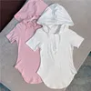 DEAT Frauen Asymmetrisches T-Shirt Einfarbig Kapuzenhals Kurzarm Mode Temperament Frühling Sommer 11D1785 210709