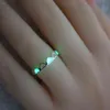 2021 Nieuwe Lichtgevende Verstelbare Ring Vrouwen Mannen Gloeien in Sieraden Gift Meisjes Donkere Wedding Bands Hart Dames Accessoires Lover V0K9 G1125