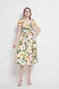 ファッションデザイナー夏のドレス女性のVネックパフスリーブ椿花のプリントセクシーな黄色いMujerボヘミアンドレス210421