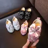 Kızlar Ayakkabı 2020 Bebek Kız Yay Bahar, Yaz ve Güz Çiçek Sequins Deri Prenses 1-6Years X0703