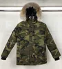 Raccoon Fourrure garniture Snow Parka Hommes Expedition Down Down Vestes avec Jaquette à glissière YKK Veste extérieure 80% Remplissage Remplissage Collier