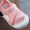 Sandalen 2021 Sommer Infant Kleinkind Schuhe Baby Mädchen Jungen Casual Non-Slip Atmungsaktiv Hohe Qualität Kinder Anti-kollision strand