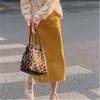 Linda cerejeira longa manga quente camisola amarela saia alta cintura tortleneck t shirt três peça ternos femme vestido vender separado 210423