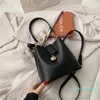 Designer- Cross Body Mini Mini PU кожаные сумки для женщин модные модные плечевые сумки и кошельки сплошные цвета