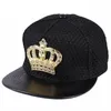 2021 Nyaste Fashion Crown Metal Logo Snapback Hattar Ben med Diamant PU Läder Hip Hop Baseball Caps Hat