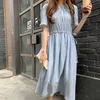 しわ夏の女性のコットンの麻のカジュアル半袖ドレス女性のドレスoネックソリッドブルーBoho Robe Femme 210417