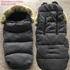 Детские коляски Sleepsacks Младенческие инвалидные коляски Конверты для борьбы на ветрозащитный стенд зима на ветрозащитный флис теплый мягкий спальный мешок 220216