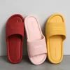 Chinelos Mulheres Indoor Home Verão Flip Flops Bath Não-Slip Unisex Casal Family Shoes Flat El Sandal