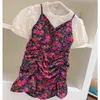 Vestiti estivi per ragazze Vestito stropicciato floreale Sling Dress + interno manica corta Moda carino per bambini Set di abbigliamento per bambini per bambini 210625