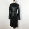 Sexig knälängd klänning långärmad zip pu läder bodycon 2021 höst vinter plus storlek sammet korea mode kvinnor avslappnade klänningar