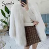 Syiwidiiの毛皮のコート女性のアライグマ犬の毛皮のジャケット秋の暖かい白の灰色のピンクの黒い毛皮のコート広い腰の厚い暖かいカジュアル210417