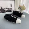 Mode Luxe Dames Casual Schoenen met Bont Designer Nieuwe Jurk Party Schoen Topkwaliteit Vlakke Runway Shoes