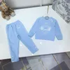 abbigliamento sportivo per ragazze per bambini