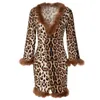Herfst en winter populaire nieuwe dameskleding Maomao v-hals manchetten rok luipaardjurk groothandel 210422