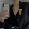 Moda Soyut Yüz Pin Gelgit Kadınlar Lüks Metal Broş Takım Elbise Aksesuarları Takı Basit Broche