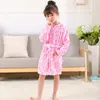 Детская детская халата фланелевая детская одежда для сна Пижама ночная рубашка для мальчиков для девочек для девочек баня полотенце 28 лет 220817