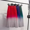 QOOTH SOMMER SCHAFTSLÄMPFORKLOGROCK ROCK GLASTE Taille gestreiftes Faltenröcke Rainbow Women Casual Mid-Calf QH1794 210518