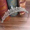 Gelin Çiçek Tiara Taç Moda Kore Tarzı Alaşım Kafa Kadın Headdress Düğün Gelin Romantik Saç Süsler