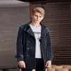 Trench da uomo in ciniglia velluto a coste stile regolare autunno e inverno 2021 moda retrò giacca a vento con cintura Veste Homme