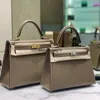 حقيبة crossbody مصمم المرأة حقائب اليد كيليز Epsom الجلود ناحية النخيل طباعة كتف حقيبة واحدة 25 الفضة مشبك قابل للتعديل حزام الكتف رسول حقيبة