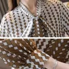 Lente Blouse Dames Dames Tops Bow Printing Chiffon Blouse Button Plaid Lange Mouw Shirt Blusas Femininas Kleding 6942 50 210528