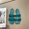 2023 امرأة شببر أزياء سيدة صندل شاطئ بيع جيدا النعال منصة الأبجدية سلسلة المطاط نساء الشرائح أحذية