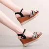 샌들 2021 여성의 여름 웨지 플랫폼 버클 스트랩 오픈 발가락 하이힐 패션 신발 D018